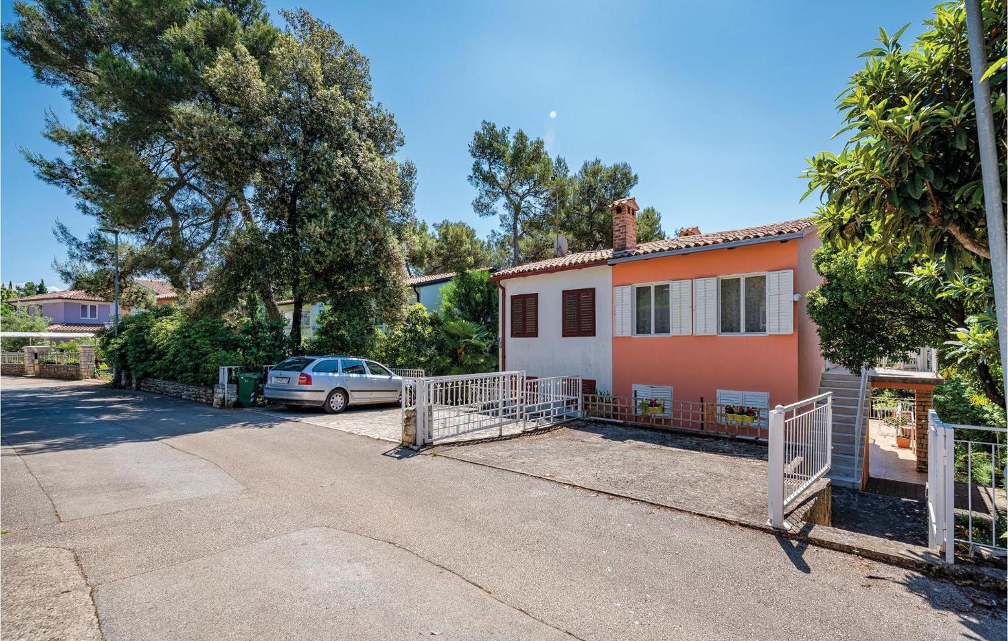 Amazing Apartment In Rovinj With Wifi Εξωτερικό φωτογραφία