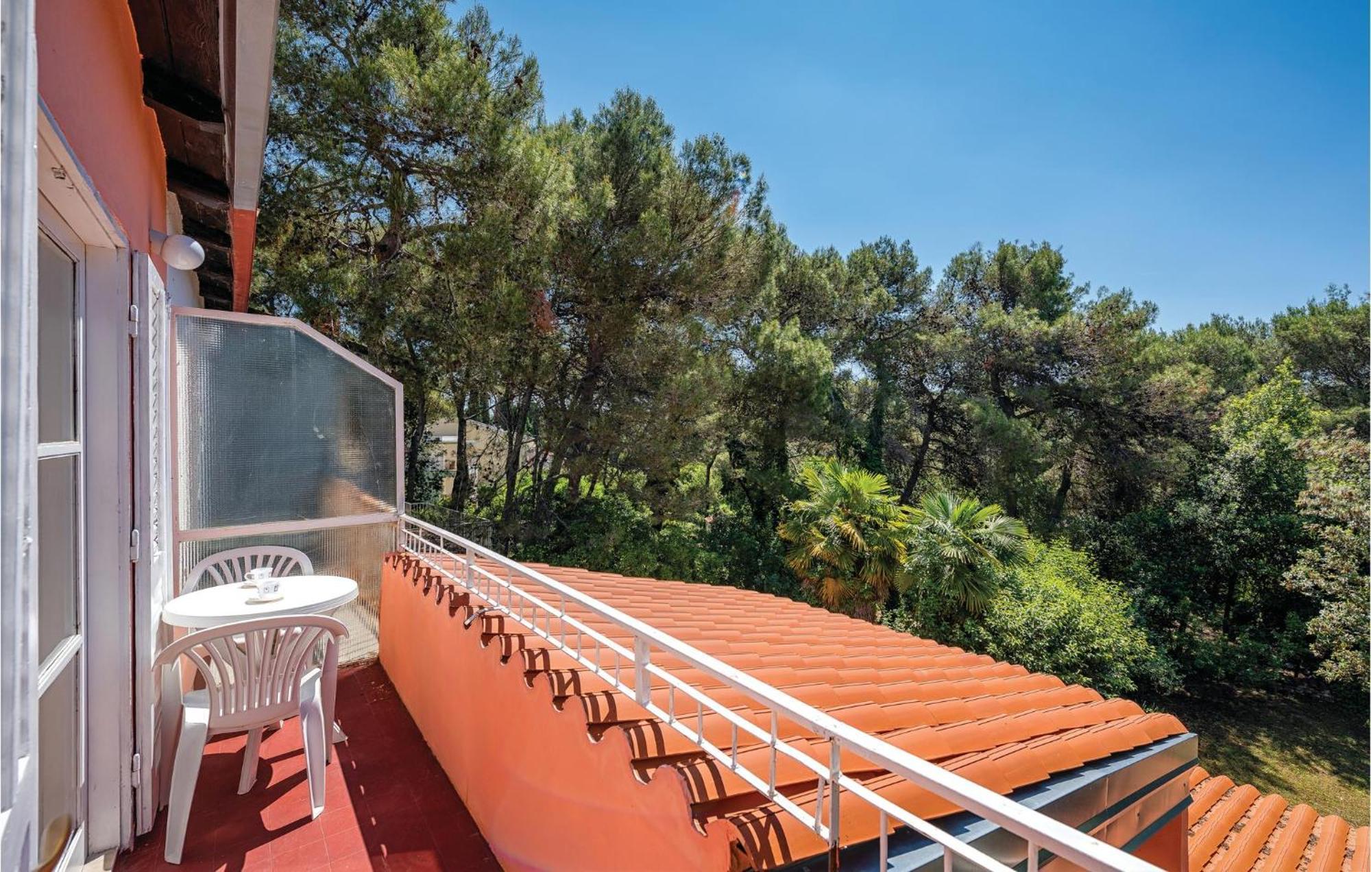 Amazing Apartment In Rovinj With Wifi Εξωτερικό φωτογραφία