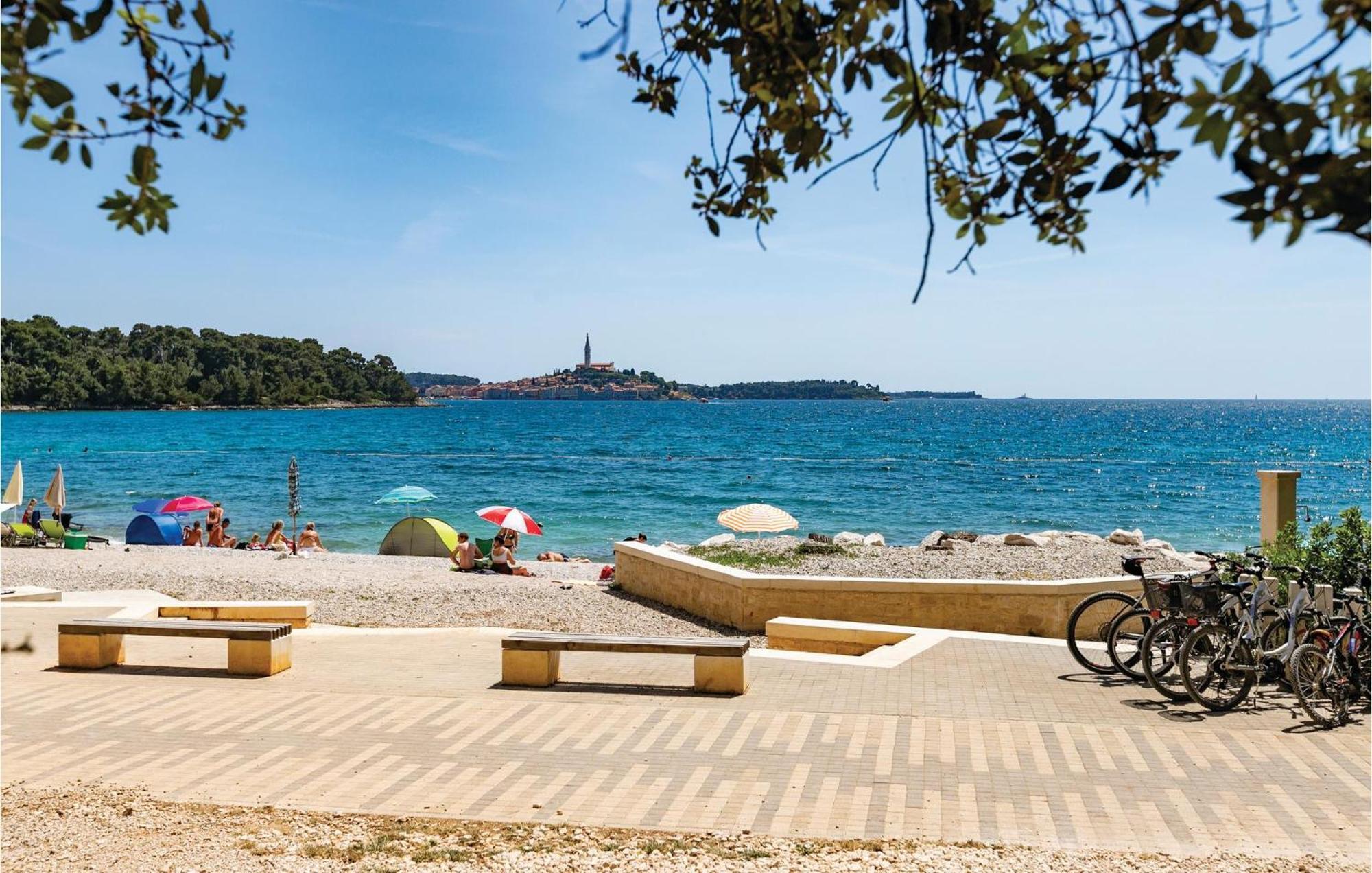 Amazing Apartment In Rovinj With Wifi Εξωτερικό φωτογραφία